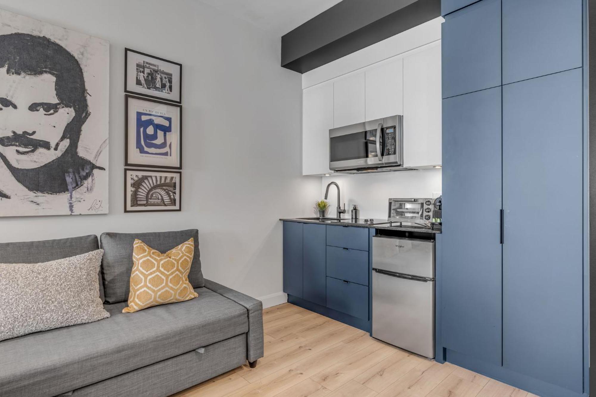Initial / Polo / Centre-Ville De Quebec Extérieur photo